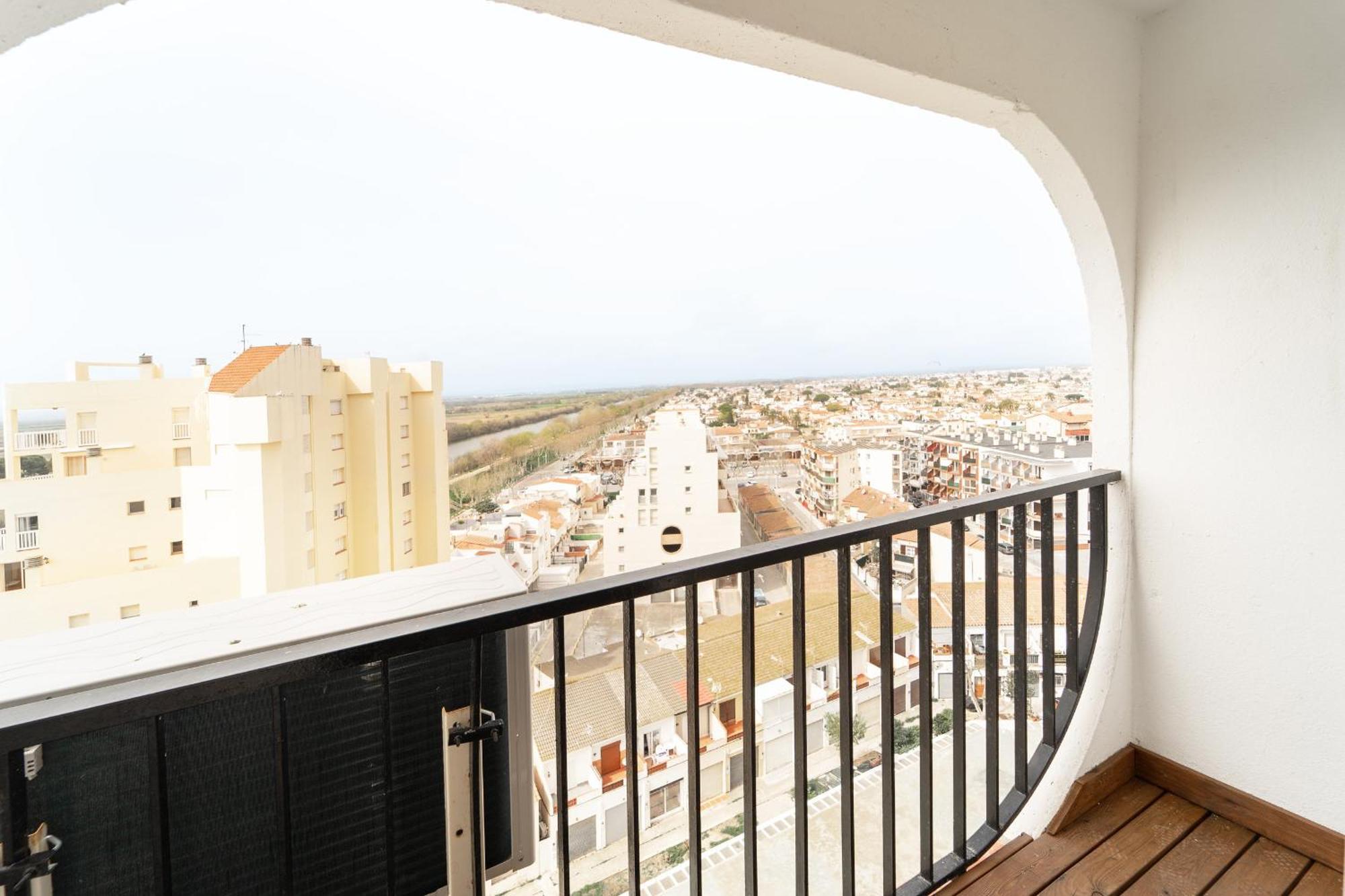 Welcs Estudio 131 Emp Cerca Del Mar * Empuriabrava
